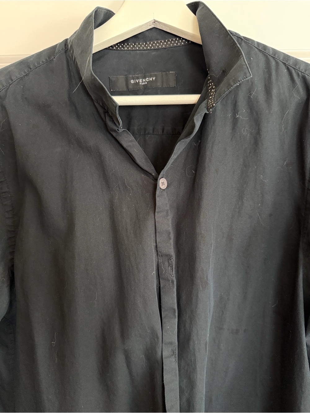 Givenchy Men’s Black Casual Button-Down Shirt